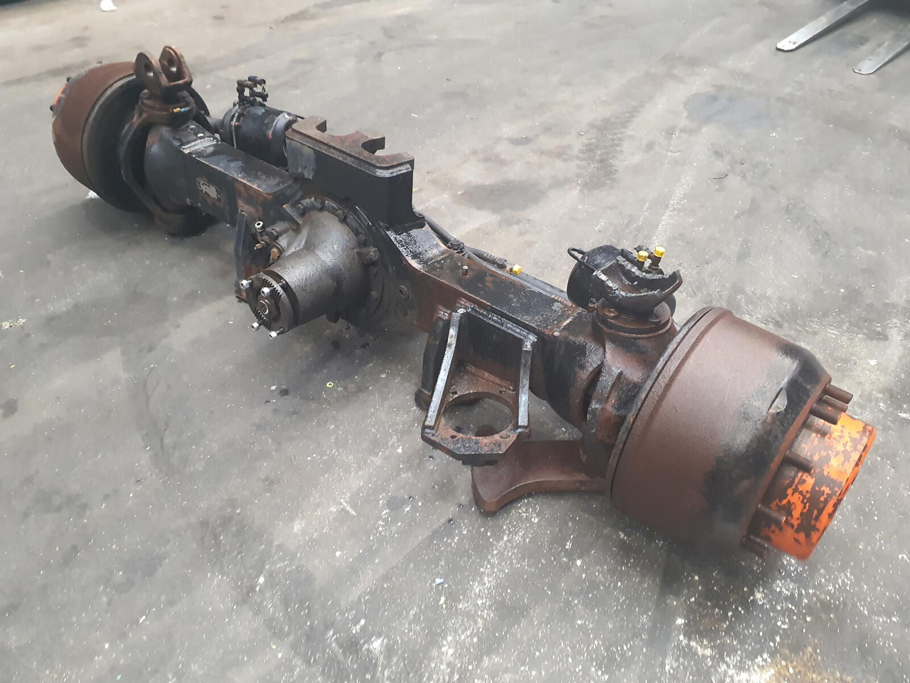 Terex AC 155 axle 3 - Assali e ricambi per Autogru: foto 3 Terex AC 155 axle 3 - Assali e ricambi per Autogru: foto 3