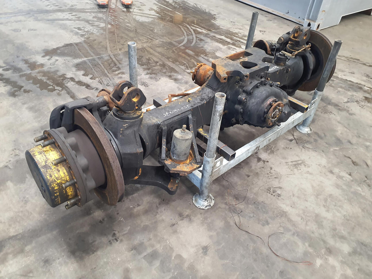 Terex AC 50-1 axle 2 - Assali e ricambi per Autogru: foto 1 Terex AC 50-1 axle 2 - Assali e ricambi per Autogru: foto 1