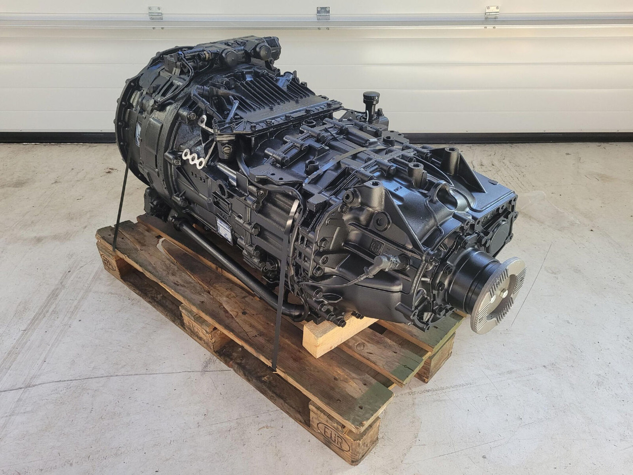 ZF LTM 1250-6.1 gearbox TC tronic 12 AS 3002 TC - Cambio per Autogru: foto 3 ZF LTM 1250-6.1 gearbox TC tronic 12 AS 3002 TC - Cambio per Autogru: foto 3