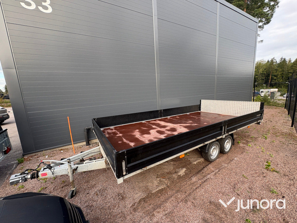 Agados Adam 35 Trailer - Rimorchio pianale/ Cassonato: foto 1 Agados Adam 35 Trailer - Rimorchio pianale/ Cassonato: foto 1