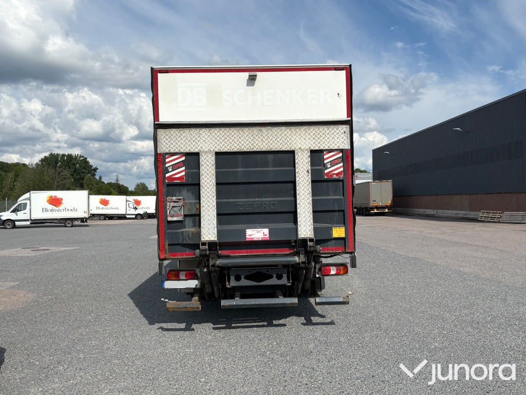Lastbil Mercedes Atego 1223 - Autocarro furgonato: foto 4 Lastbil Mercedes Atego 1223 - Autocarro furgonato: foto 4