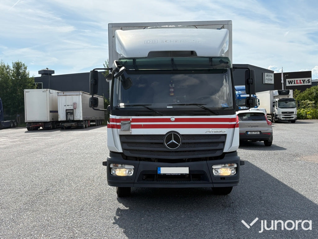 Lastbil Mercedes Atego 1223 - Autocarro furgonato: foto 2 Lastbil Mercedes Atego 1223 - Autocarro furgonato: foto 2