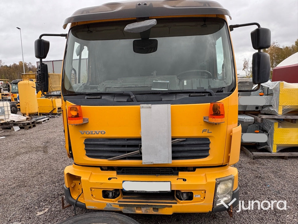 Lastbil - Volvo FL 4*2 - Autocarro telaio: foto 2 Lastbil - Volvo FL 4*2 - Autocarro telaio: foto 2