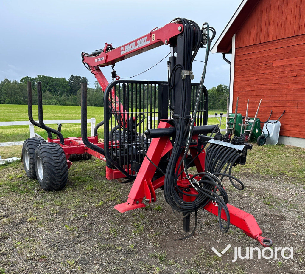 Patu 202 T – Skogsvagn med vinsch - Rimorchio forestale: foto 4 Patu 202 T – Skogsvagn med vinsch - Rimorchio forestale: foto 4