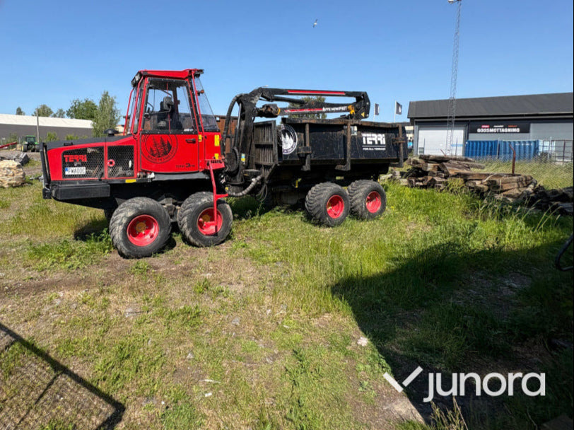 Terri Skotare 3 FW 2022 - Forwarder: foto 1 Terri Skotare 3 FW 2022 - Forwarder: foto 1