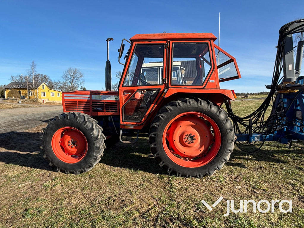 Traktor Same Taurus 60 DT - Trattore: foto 1 Traktor Same Taurus 60 DT - Trattore: foto 1