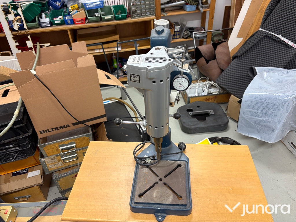 Ultraljudsborr - KERRY Ultrasonics, KDS150 - Trapano a colonna: foto 1 Ultraljudsborr - KERRY Ultrasonics, KDS150 - Trapano a colonna: foto 1