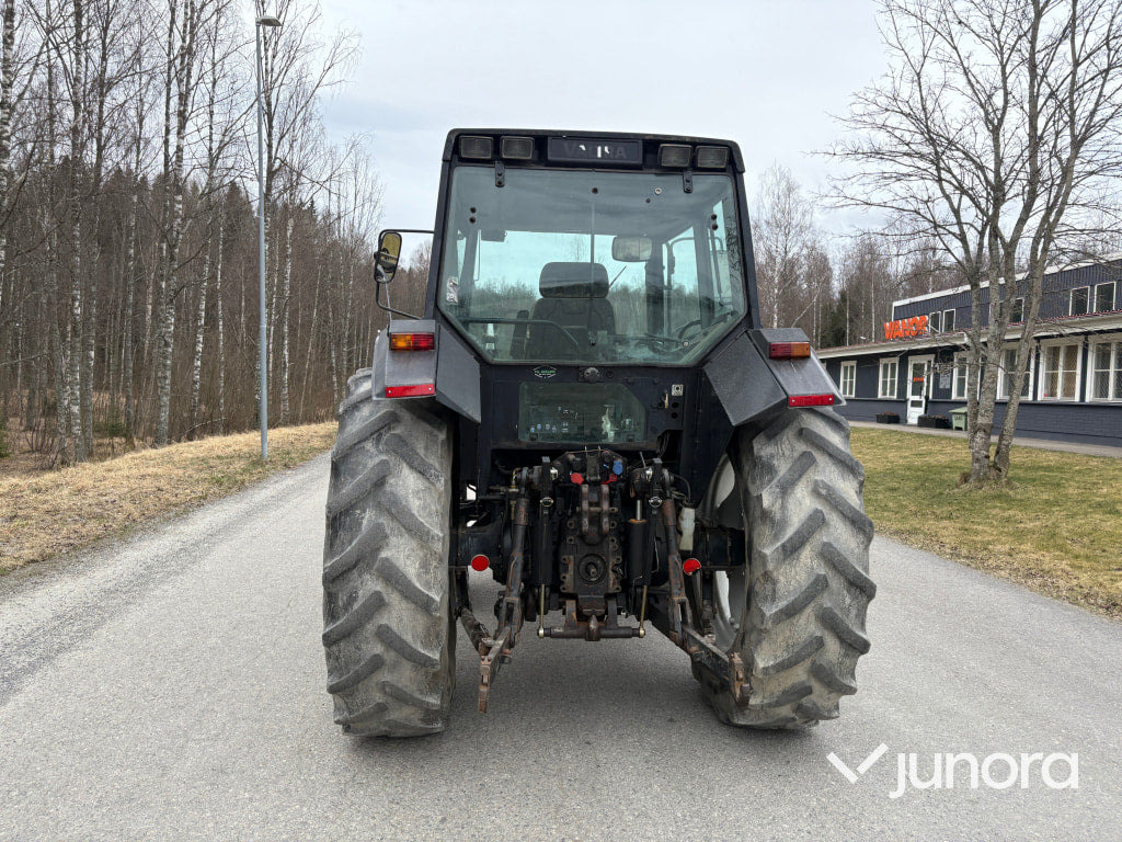 Valtra Valmet 6200 - Trattore: foto 3 Valtra Valmet 6200 - Trattore: foto 3