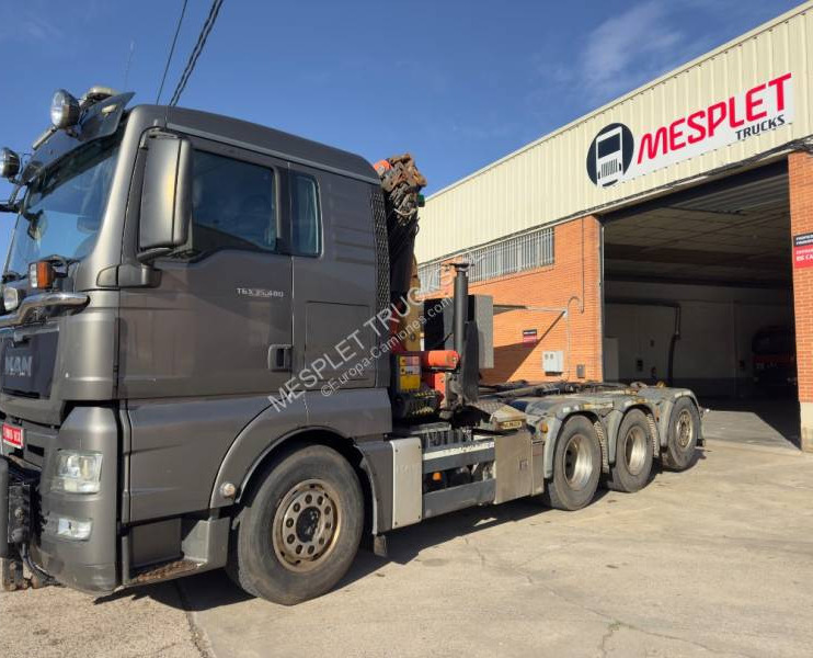 MAN TGX 35.480 - Autocarro scarrabile: foto 1 MAN TGX 35.480 - Autocarro scarrabile: foto 1