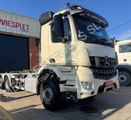 Mercedes Arocs 2548 L - Autocarro scarrabile: foto 2 Mercedes Arocs 2548 L - Autocarro scarrabile: foto 2