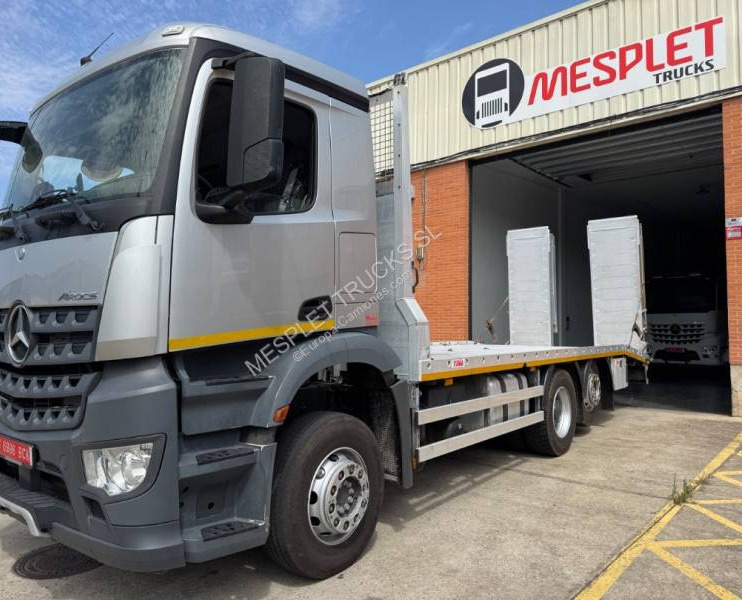 Mercedes Arocs 2648 - Autocarro con pianale/ Cassone fisso: foto 1 Mercedes Arocs 2648 - Autocarro con pianale/ Cassone fisso: foto 1