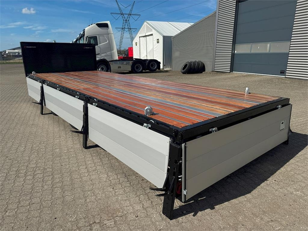 Hangler 3-aks kærre alu-sider + alu-ramper - Rimorchio pianale/ Cassonato: foto 5 Hangler 3-aks kærre alu-sider + alu-ramper - Rimorchio pianale/ Cassonato: foto 5