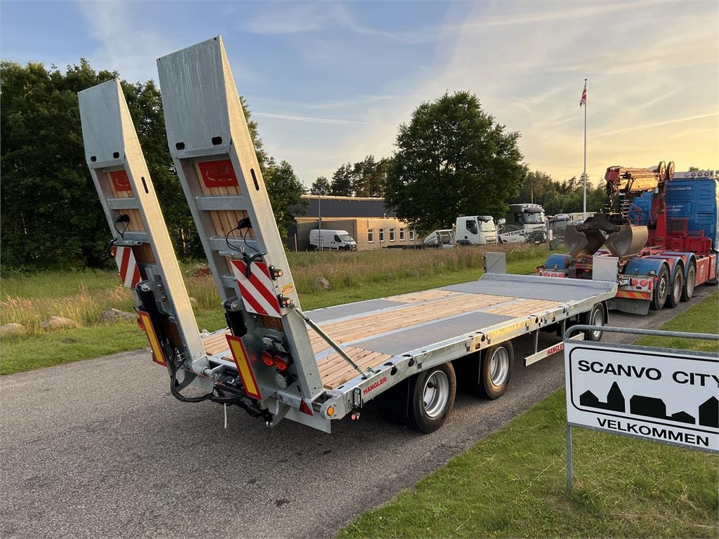 Hangler DTS-H 300 3 akslet hænger med ramper - Rimorchio pianale ribassato: foto 1 Hangler DTS-H 300 3 akslet hænger med ramper - Rimorchio pianale ribassato: foto 1