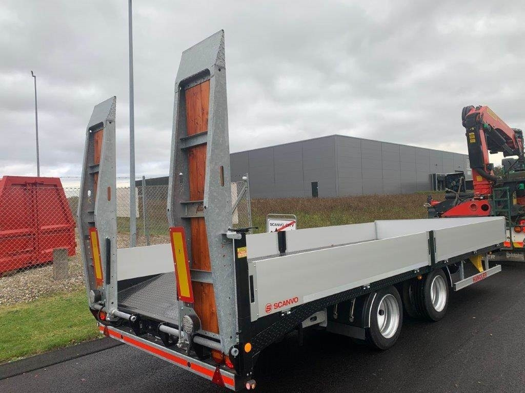 Hangler TPS-H 140 2 akslet kærre med ramper - Rimorchio pianale ribassato: foto 4 Hangler TPS-H 140 2 akslet kærre med ramper - Rimorchio pianale ribassato: foto 4