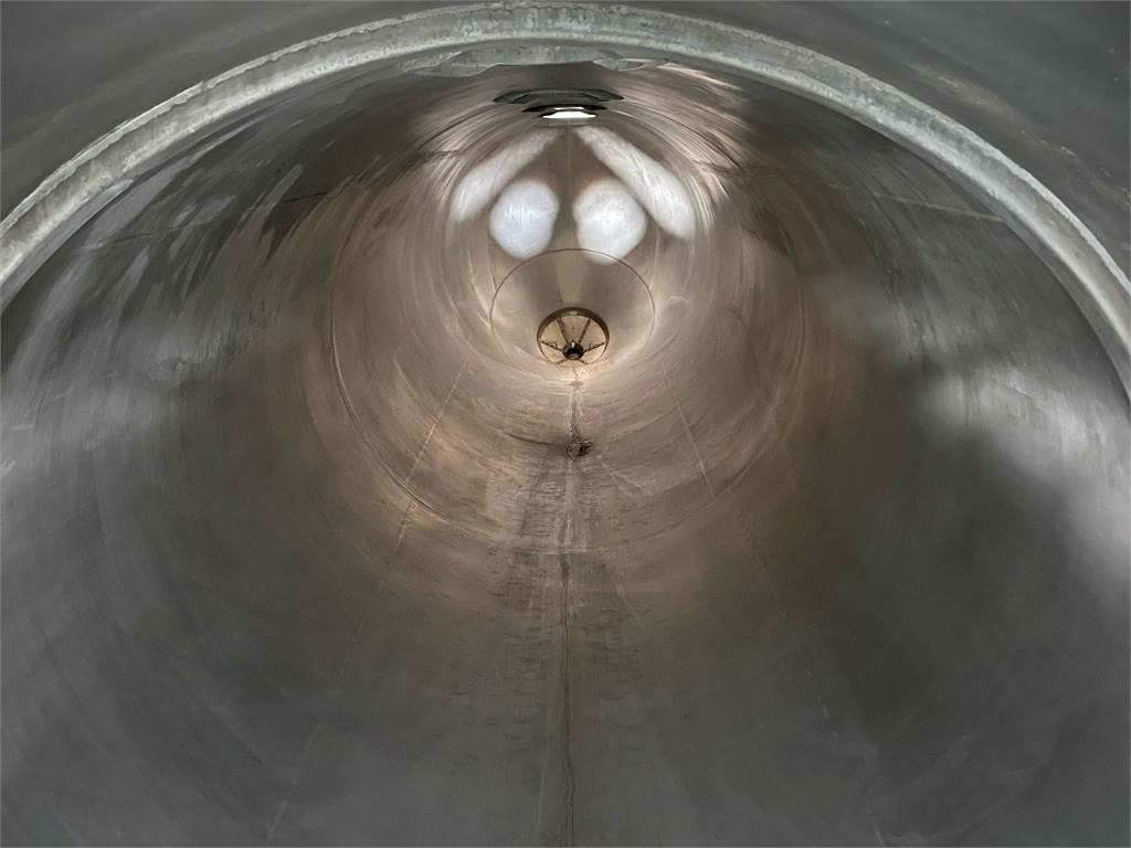 Interconsult 64m3 STRT1-64CA med tip - Semirimorchio cisterna: foto 4 Interconsult 64m3 STRT1-64CA med tip - Semirimorchio cisterna: foto 4