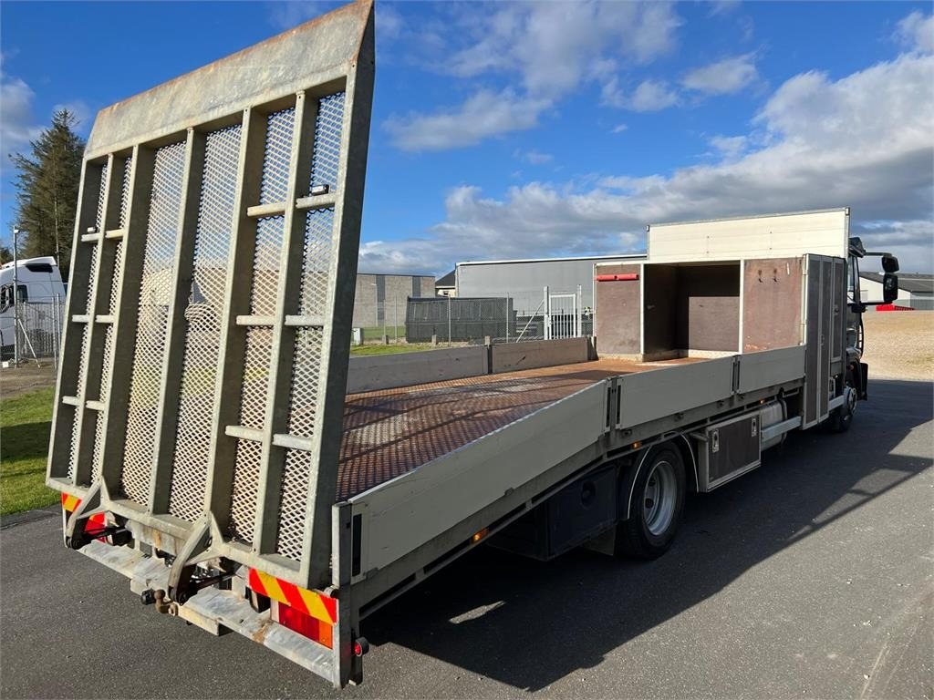 Iveco Euro Cargo 120 E22 - Camion bisarca: foto 4 Iveco Euro Cargo 120 E22 - Camion bisarca: foto 4