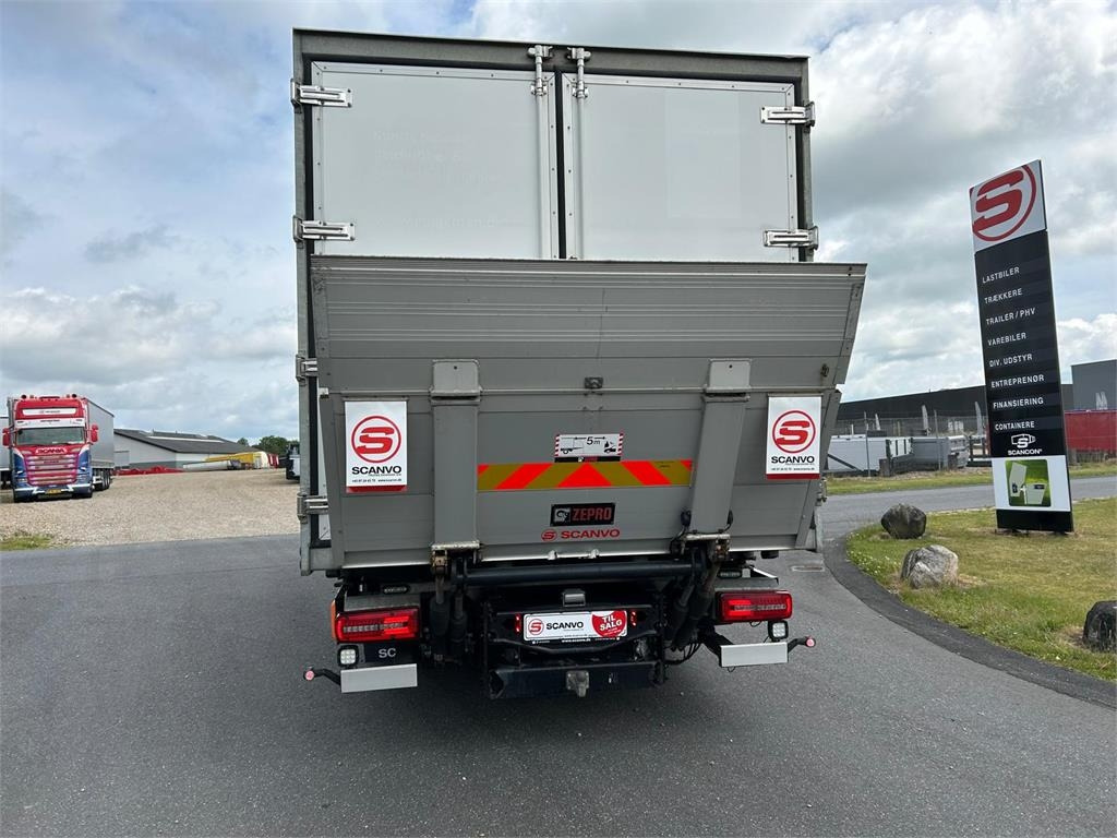 MAN TGL 8-220 4x2 BL incl. 2 stk veksellad - Autocarro furgonato: foto 4 MAN TGL 8-220 4x2 BL incl. 2 stk veksellad - Autocarro furgonato: foto 4