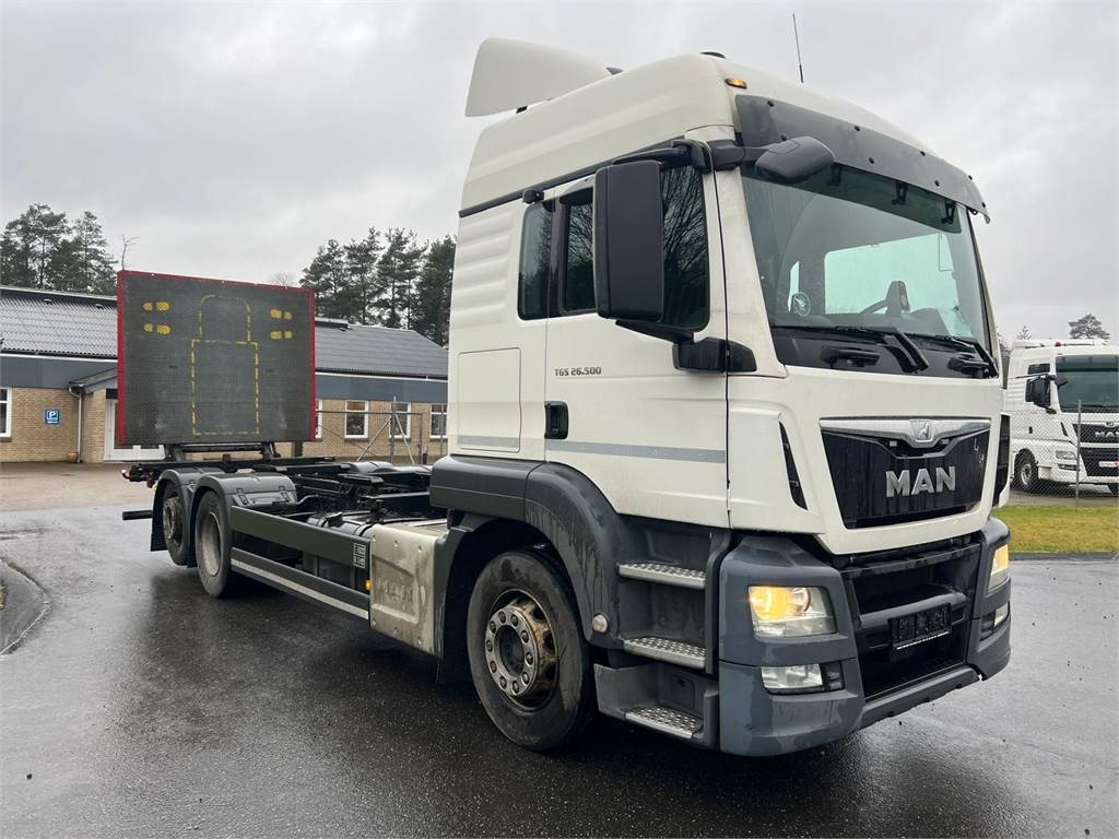 MAN TGS 26-500 6x2-4 LL - Autocarro portacontainer/ Caisse interchangeable: foto 4 MAN TGS 26-500 6x2-4 LL - Autocarro portacontainer/ Caisse interchangeable: foto 4