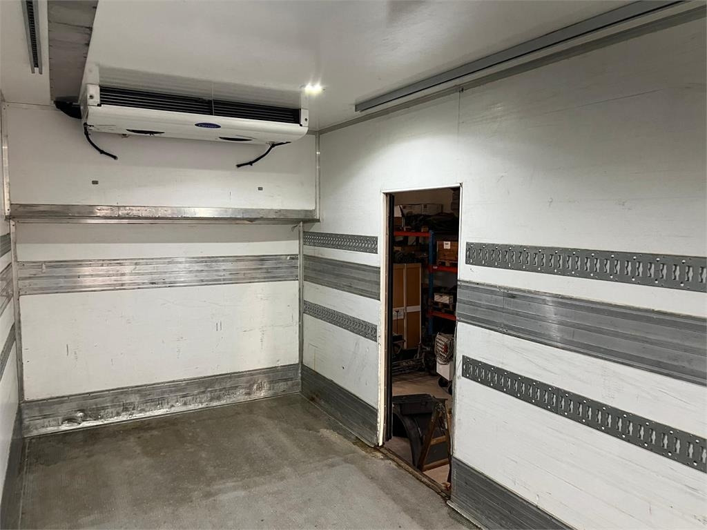 Mercedes-Benz Actros 2530 L 6x2*4 - Autocarro frigorifero: foto 4 Mercedes-Benz Actros 2530 L 6x2*4 - Autocarro frigorifero: foto 4