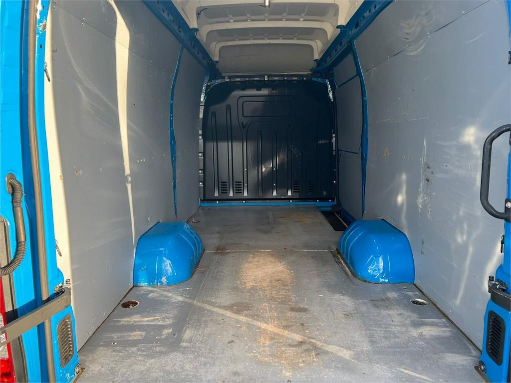 Renault Master 2.3 DCI 165 Rwd Twin L3H3 - Furgone chiuso: foto 4 Renault Master 2.3 DCI 165 Rwd Twin L3H3 - Furgone chiuso: foto 4