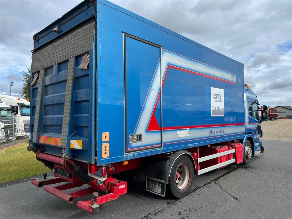 Scania P320 DB 4x2 MLB - low entry - Autocarro furgonato: foto 2 Scania P320 DB 4x2 MLB - low entry - Autocarro furgonato: foto 2