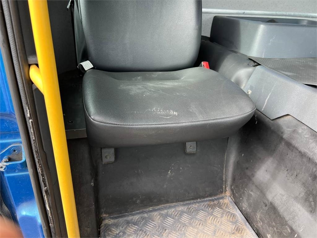 Autocarro furgonato Scania P320 DB 4x2 MLB - low entry: foto 6