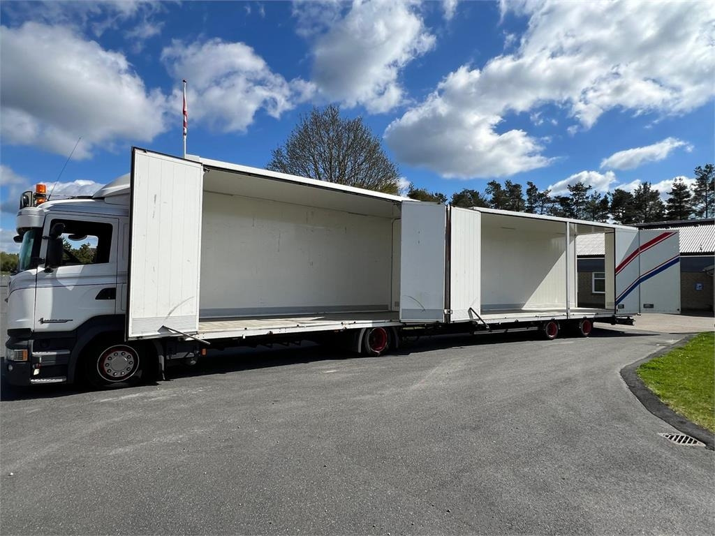 Scania R410 DB 4x2 MLB + tandem trailer 121m3 - Autocarro furgonato: foto 1 Scania R410 DB 4x2 MLB + tandem trailer 121m3 - Autocarro furgonato: foto 1