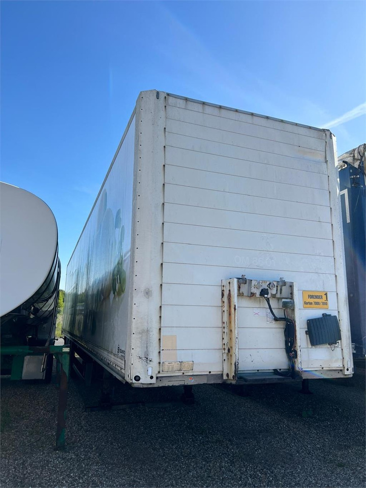 Schmitz 13,6 mtr boks - Semirimorchio furgonato: foto 2 Schmitz 13,6 mtr boks - Semirimorchio furgonato: foto 2