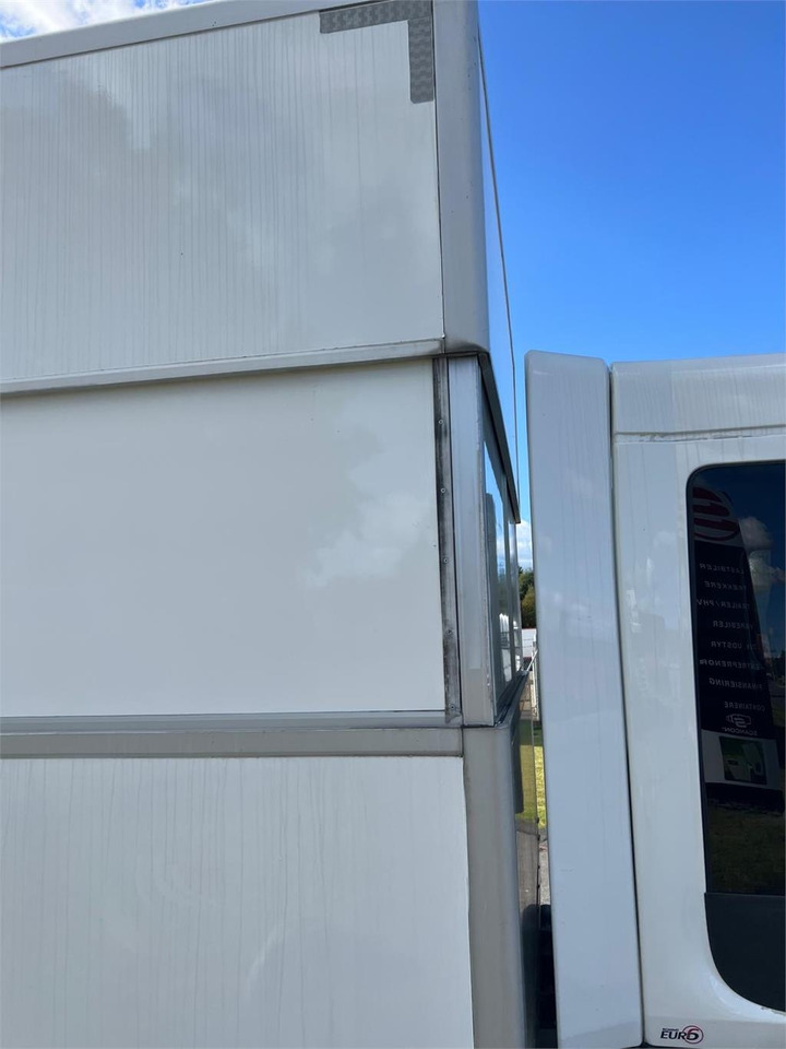 Volvo FL 250 16 ton - Autocarro furgonato: foto 5 Volvo FL 250 16 ton - Autocarro furgonato: foto 5