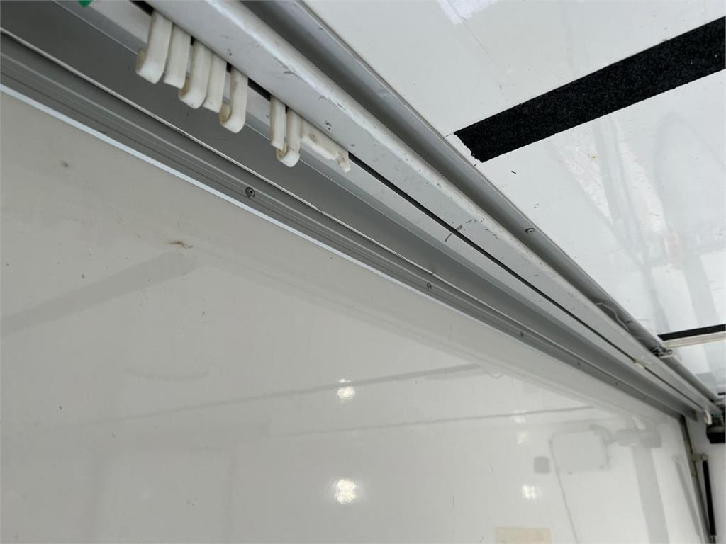 Autocarro frigorifero Volvo FM420 + 2 akslet kærre 2-Temps: foto 22