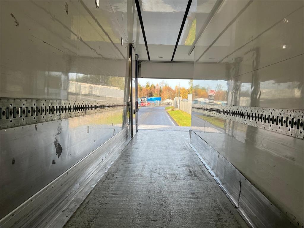 Autocarro frigorifero Volvo FM420 + 2 akslet kærre 2-Temps: foto 21