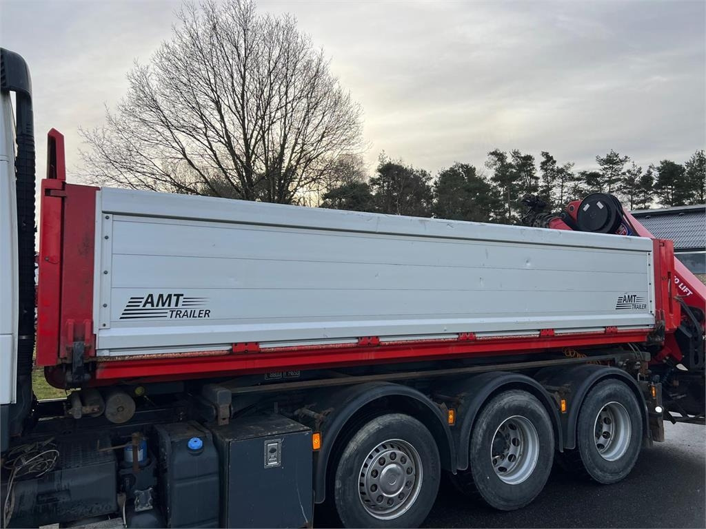 Volvo FM500 8x4 - HMF 3220K6 - Autocarro multibenna: foto 3 Volvo FM500 8x4 - HMF 3220K6 - Autocarro multibenna: foto 3