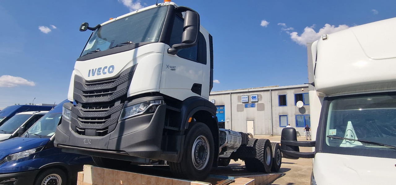 IVECO - PALFINGER AD280X48 + PALFINGER HT20SLD - Autocarro scarrabile, Camion con gru: foto 1 IVECO - PALFINGER AD280X48 + PALFINGER HT20SLD - Autocarro scarrabile, Camion con gru: foto 1