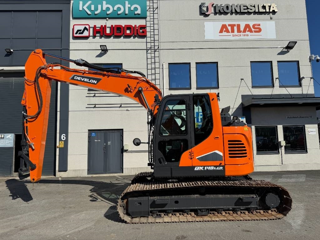 Develon DX140LCR-7 -STAGE V- HIENO! - Escavatore cingolato: foto 1 Develon DX140LCR-7 -STAGE V- HIENO! - Escavatore cingolato: foto 1