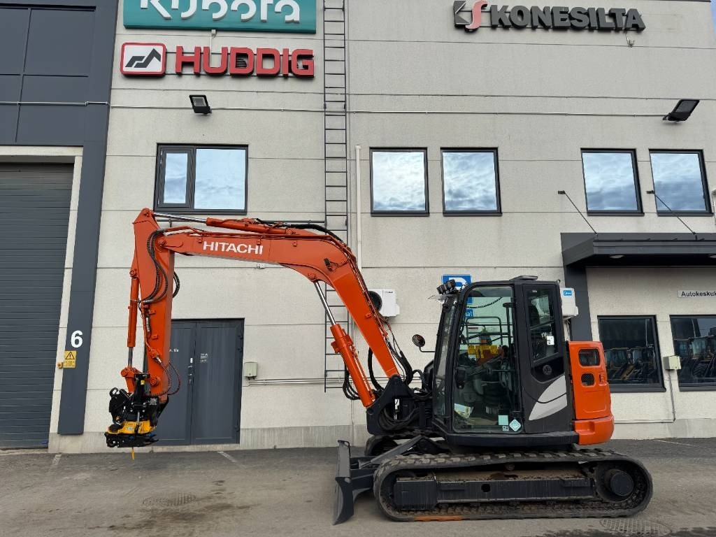 Hitachi ZX85USB-6, Uudella engcon EC209 tiltillä - Miniescavatore: foto 1 Hitachi ZX85USB-6, Uudella engcon EC209 tiltillä - Miniescavatore: foto 1