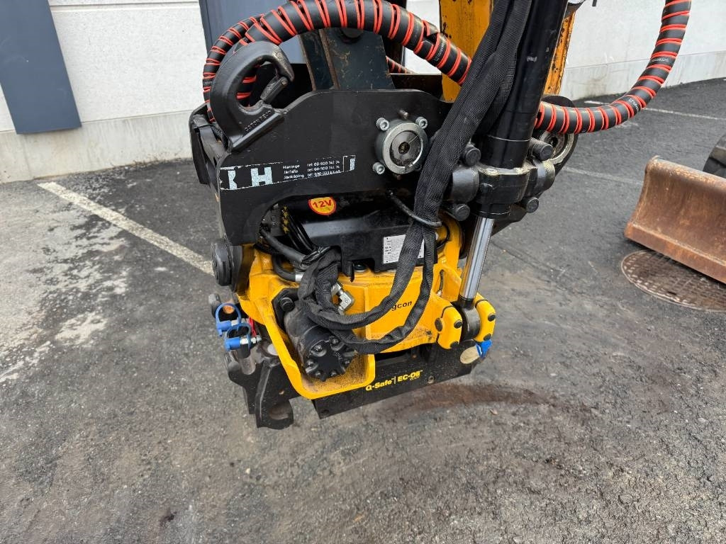 Miniescavatore Hyundai R80CR-9A PYÖRITTÄJÄLLÄ: foto 7