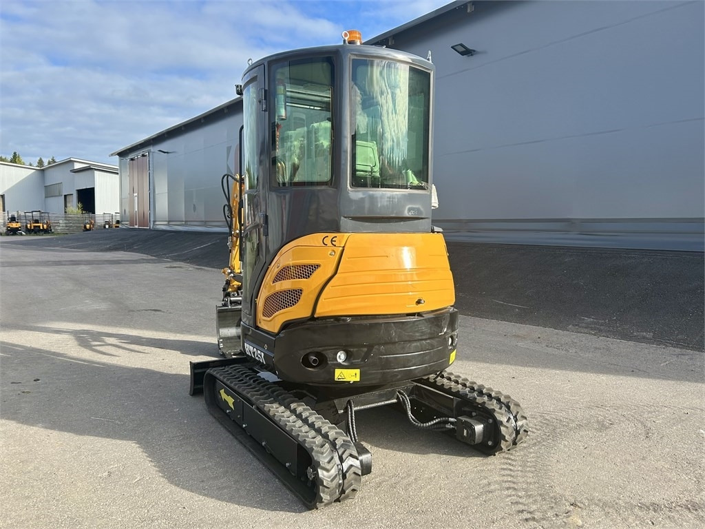 JPC HT25J HYTILLÄ - Miniescavatore: foto 2 JPC HT25J HYTILLÄ - Miniescavatore: foto 2