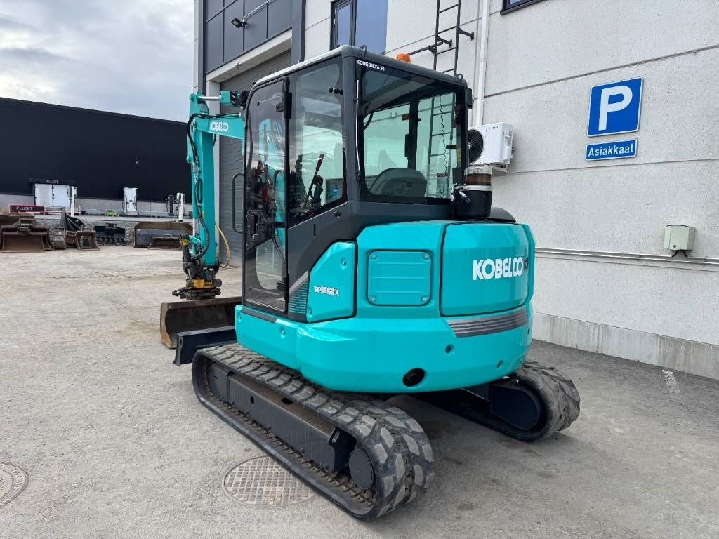 Kobelco SK45SRX-6 Pyörittäjä pihdeillä - Miniescavatore: foto 3 Kobelco SK45SRX-6 Pyörittäjä pihdeillä - Miniescavatore: foto 3