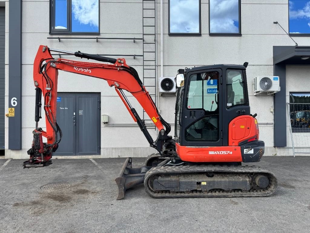 Kubota KX057-4 PYÖRITTÄJÄLLÄ - Miniescavatore: foto 1 Kubota KX057-4 PYÖRITTÄJÄLLÄ - Miniescavatore: foto 1
