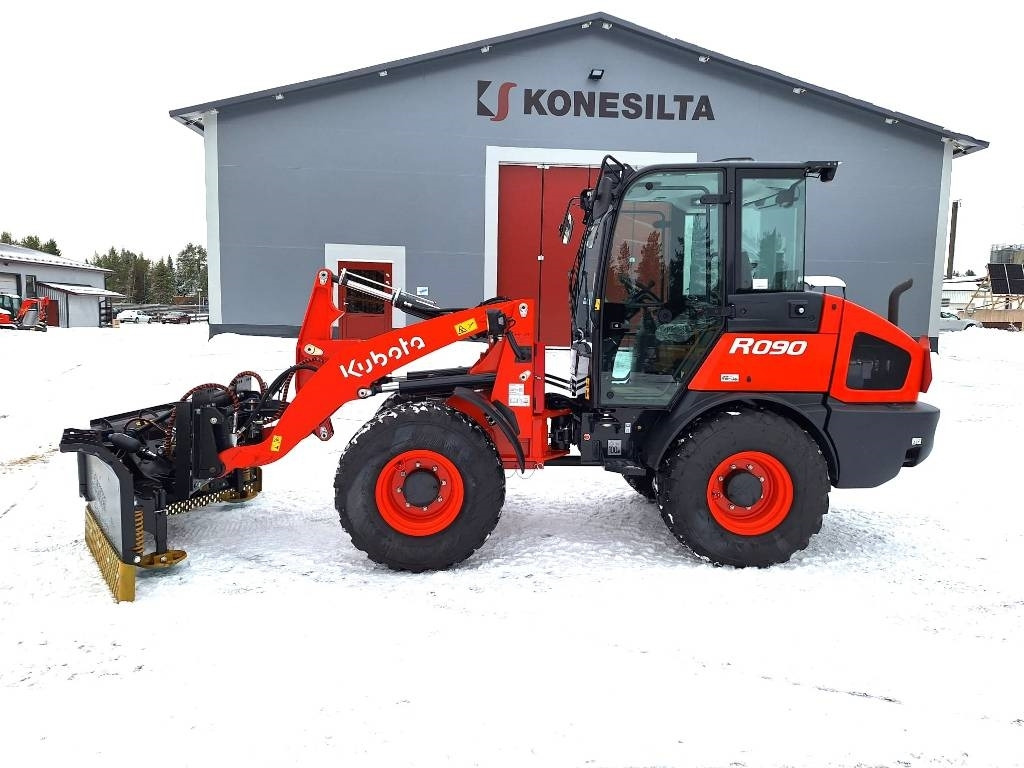 Kubota R090 TALVIPAKETILLA - Pala gommata: foto 2 Kubota R090 TALVIPAKETILLA - Pala gommata: foto 2