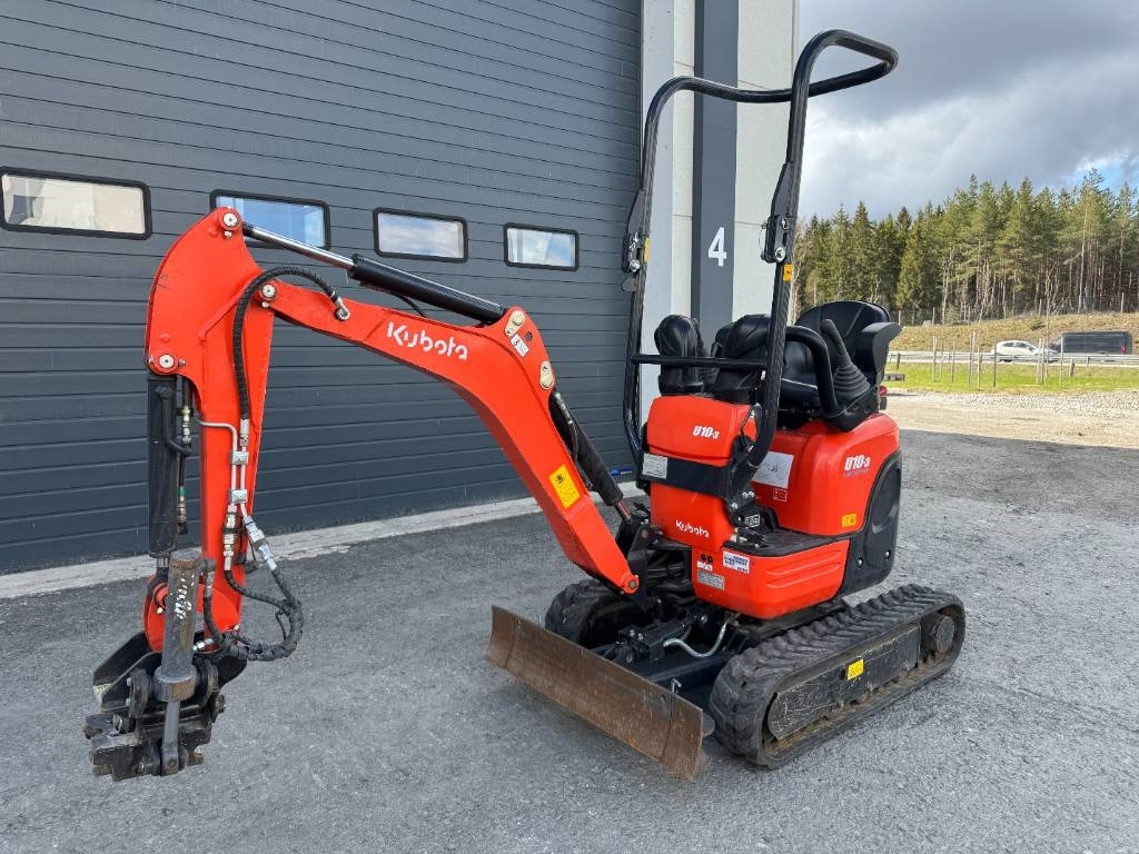 Kubota U 10-3 Kallistuva pikakiinnike  - Miniescavatore: foto 2 Kubota U 10-3 Kallistuva pikakiinnike  - Miniescavatore: foto 2