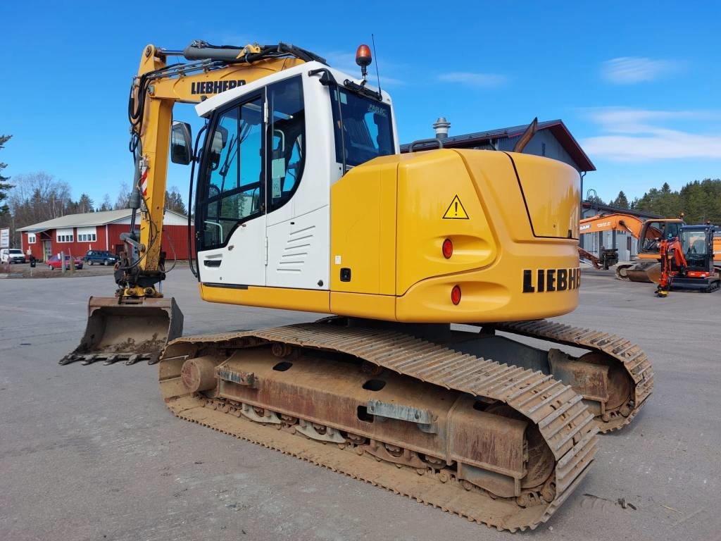 Liebherr MYYTY! SOLD! R914 COMPACT - Escavatore cingolato: foto 2 Liebherr MYYTY! SOLD! R914 COMPACT - Escavatore cingolato: foto 2
