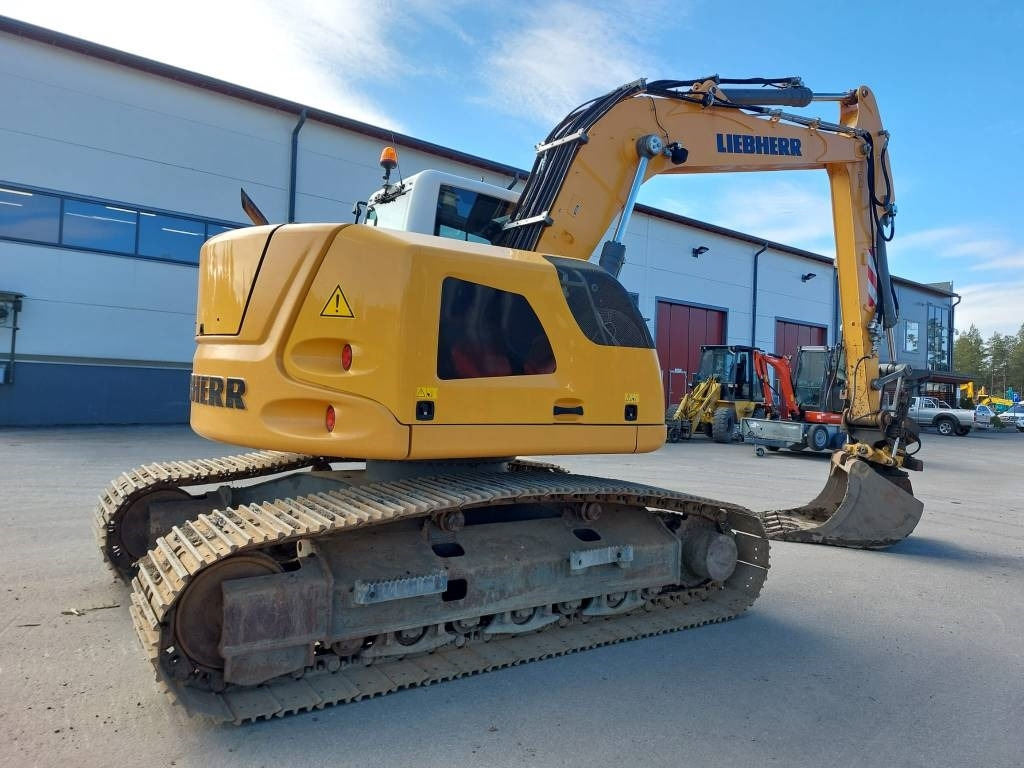 Liebherr MYYTY! SOLD! R914 COMPACT - Escavatore cingolato: foto 4 Liebherr MYYTY! SOLD! R914 COMPACT - Escavatore cingolato: foto 4