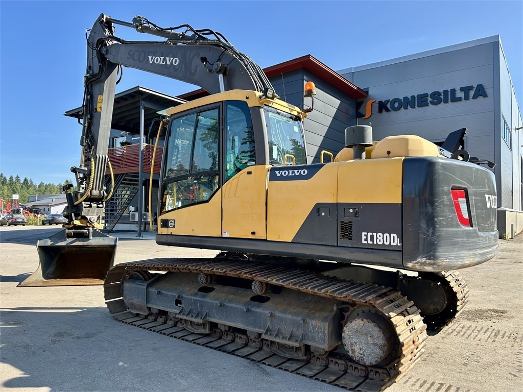 Volvo EC180DL PYÖRITTÄJÄLLÄ - Escavatore cingolato: foto 3 Volvo EC180DL PYÖRITTÄJÄLLÄ - Escavatore cingolato: foto 3