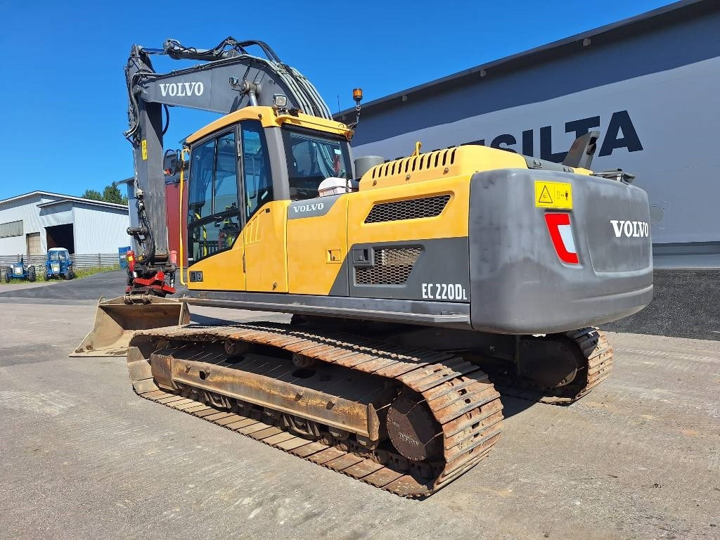 Volvo EC220DL PYÖRITTÄJÄLLÄ - Escavatore cingolato: foto 2 Volvo EC220DL PYÖRITTÄJÄLLÄ - Escavatore cingolato: foto 2
