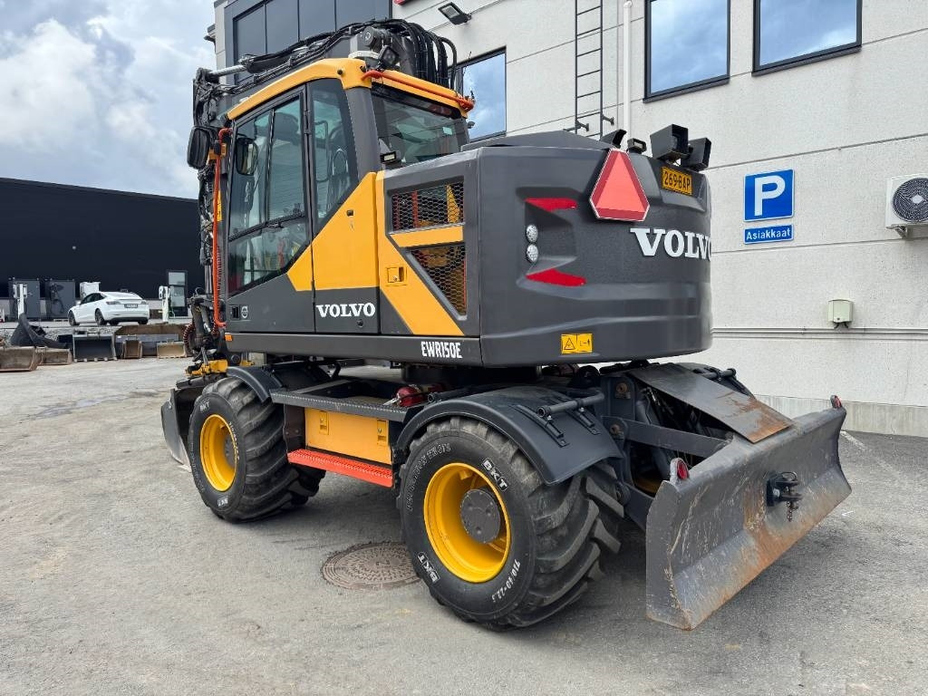 Volvo EWR150E ENGCON+PIHDIT - Escavatore gommato: foto 3 Volvo EWR150E ENGCON+PIHDIT - Escavatore gommato: foto 3