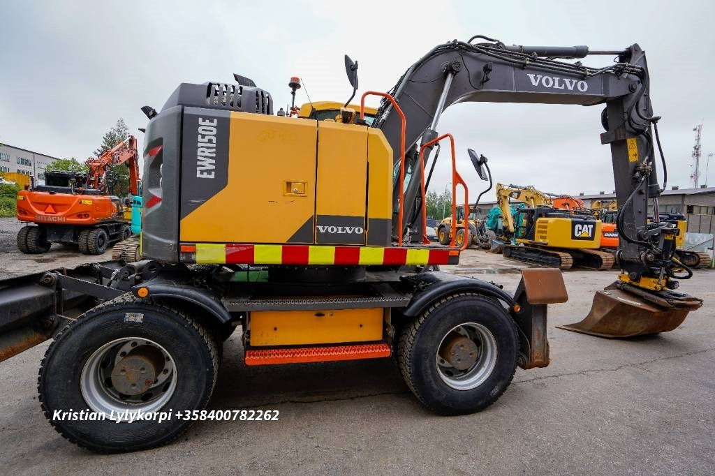 Escavatore gommato Volvo EWR150E PYÖRÄOHJAUS: foto 6