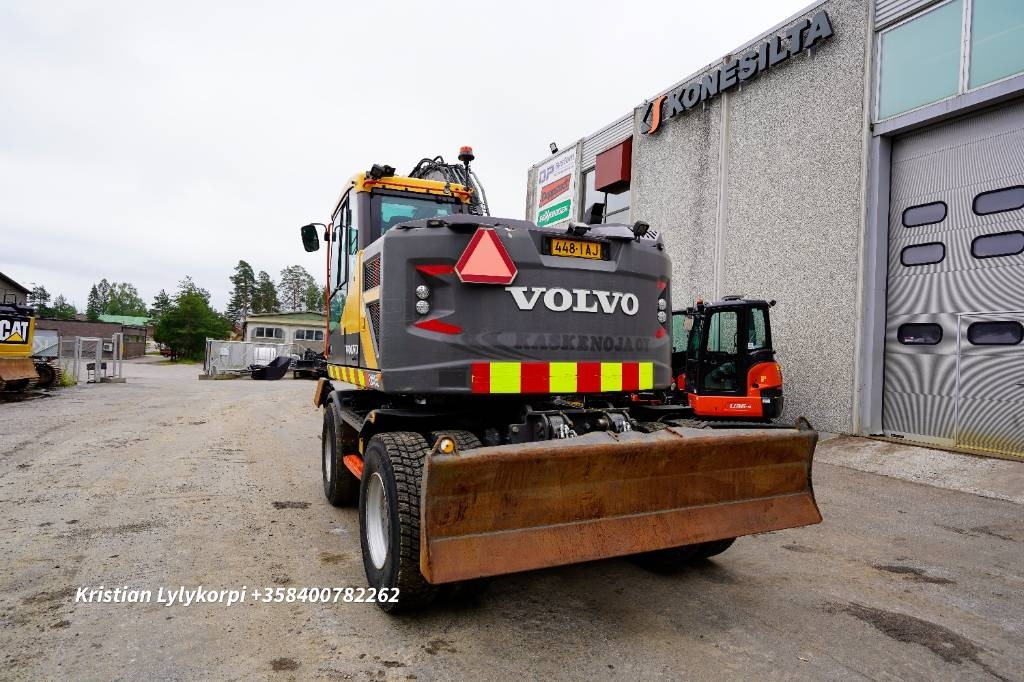 Volvo EWR150E PYÖRÄOHJAUS - Escavatore gommato: foto 3 Volvo EWR150E PYÖRÄOHJAUS - Escavatore gommato: foto 3