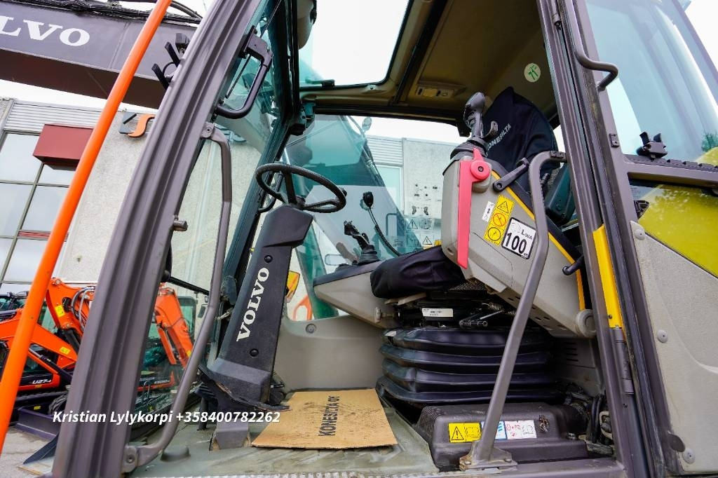 Escavatore gommato Volvo EWR150E PYÖRÄOHJAUS: foto 20
