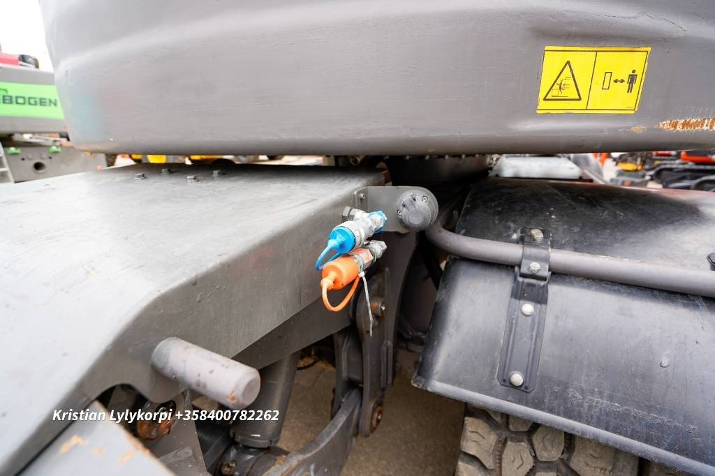 Escavatore gommato Volvo EWR150E ROTOTILTILLÄ: foto 16